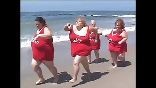 Fat Beach Patrol &lpar;Volume &num;1&comma; Chapter &num;5&rpar;